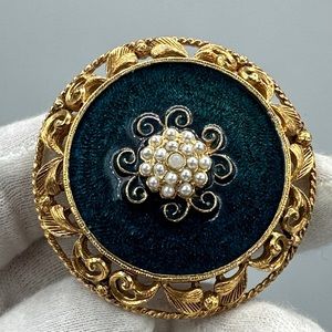 Vintage‎ florenza enamel brooch #290